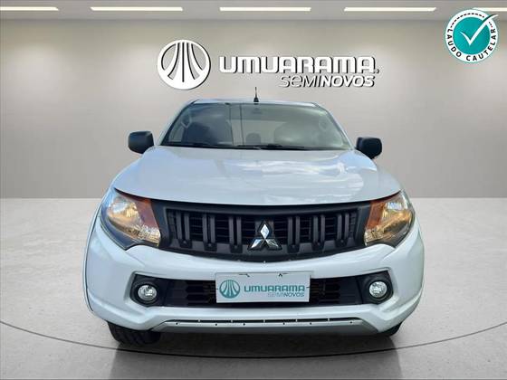 MITSUBISHI L200 TRITON 2.4 16V TURBO DIESEL SPORT GLS CD 4P 4X4 AUTOMÁTICO MITSUBISHI L200 TRITON 2.4 16V TURBO DIESEL SPORT GLS CD 4P 4X4 AUTOMÁTICO